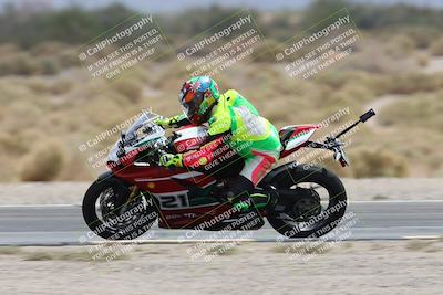 media/May-05-2025-Moto Forza (Mon) [[3c1838c5e5]]/2-B Group/Session 3 (Panning Test Turn 14 Inside)/